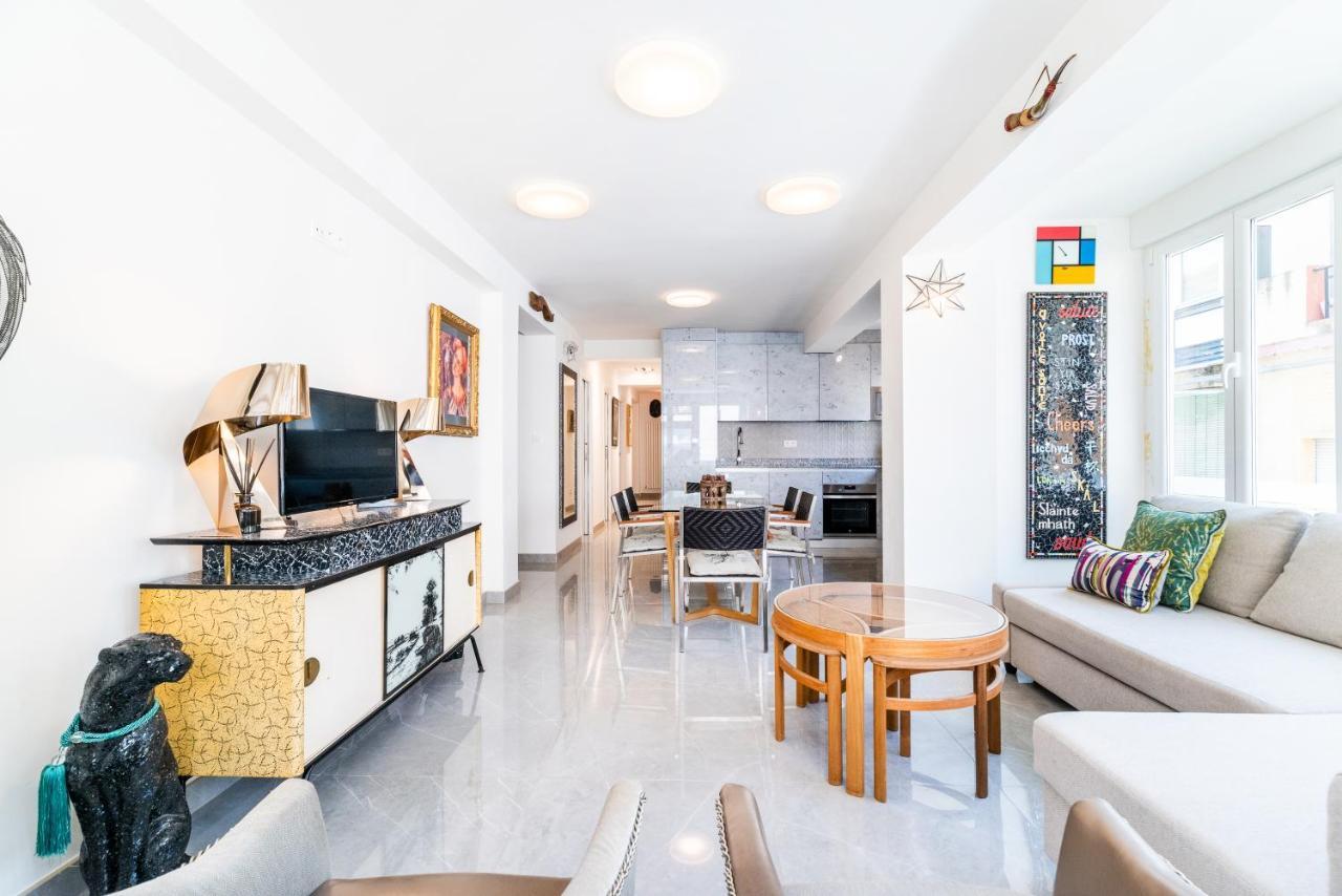 Elegante Y Centrico Alojamiento En Granada 아파트 외부 사진