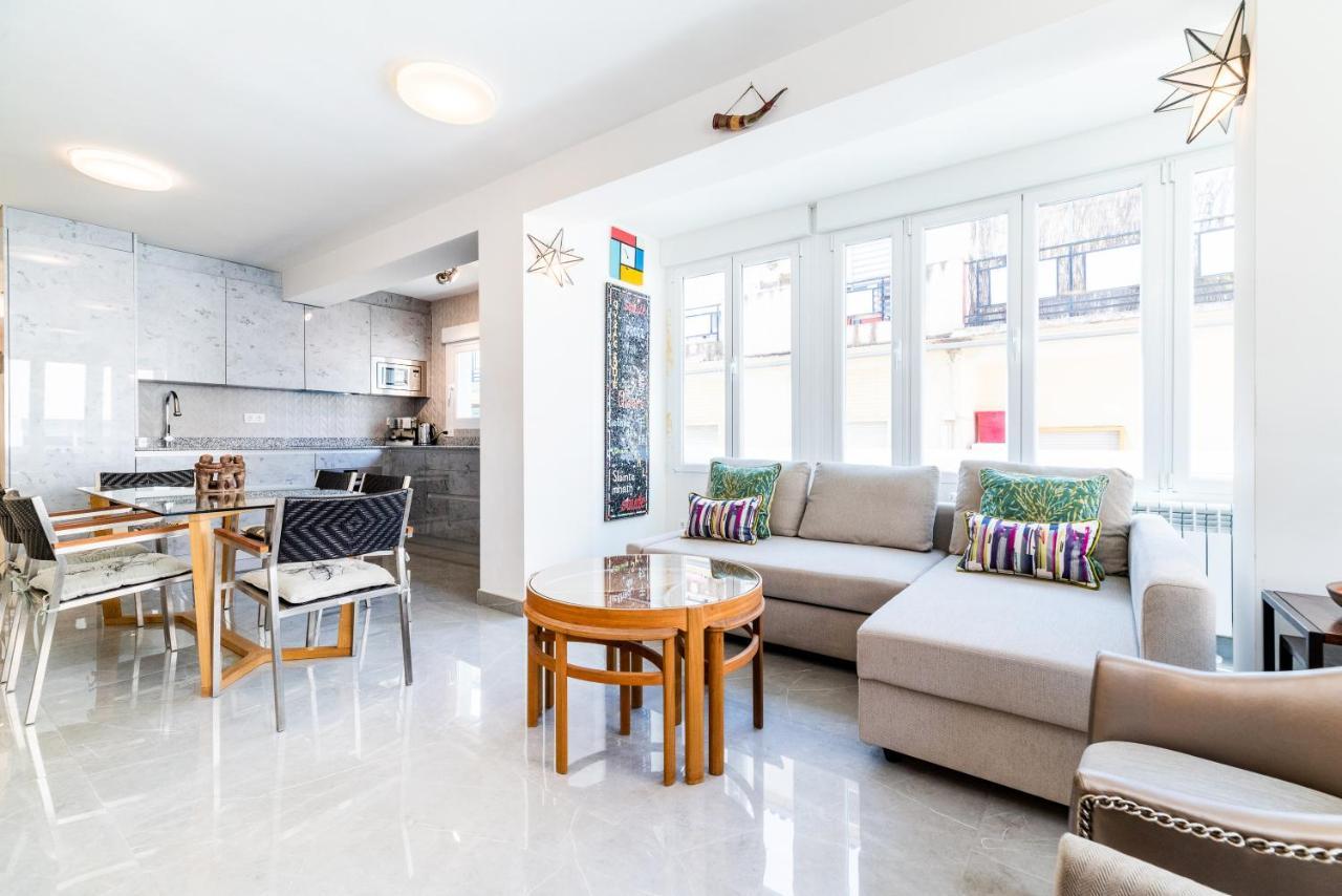 Elegante Y Centrico Alojamiento En Granada 아파트 외부 사진