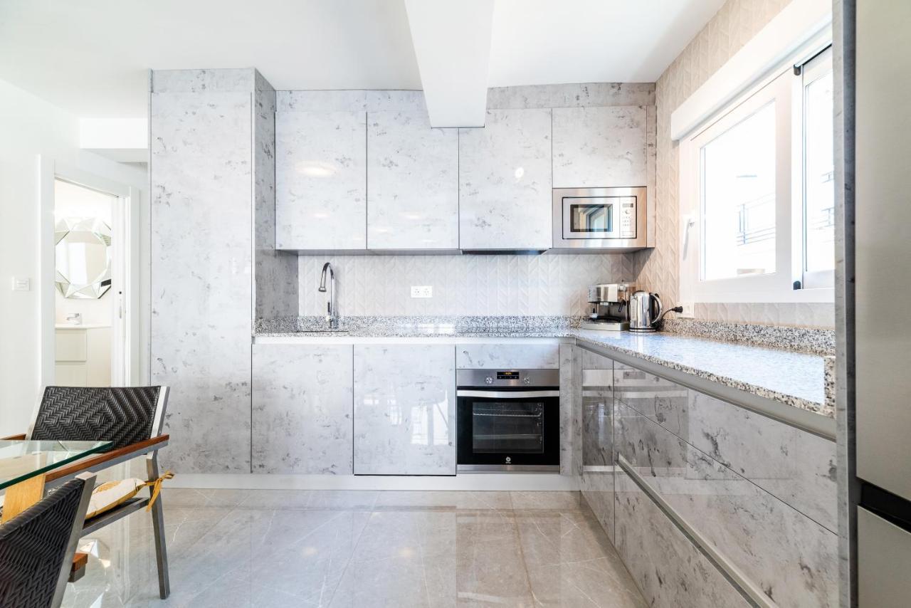 Elegante Y Centrico Alojamiento En Granada 아파트 외부 사진
